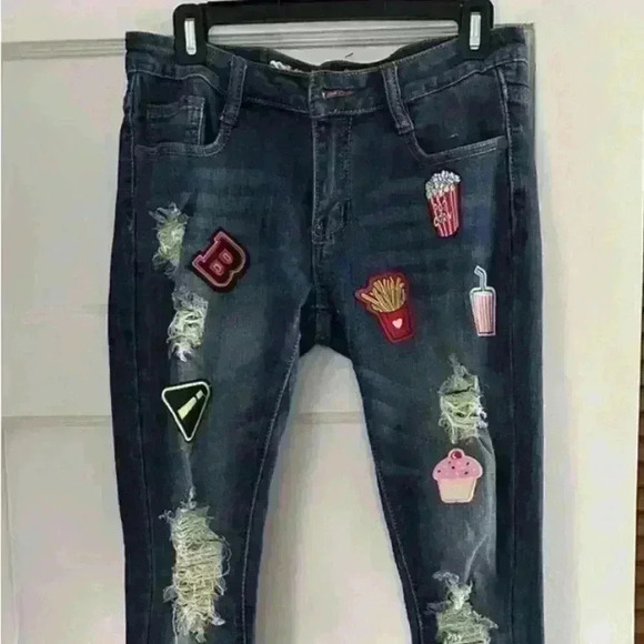 Machine Nouvelle Mode Jeans w/Patches fries, popcorn, letter B etc. Size 30. - Picture 2 of 6